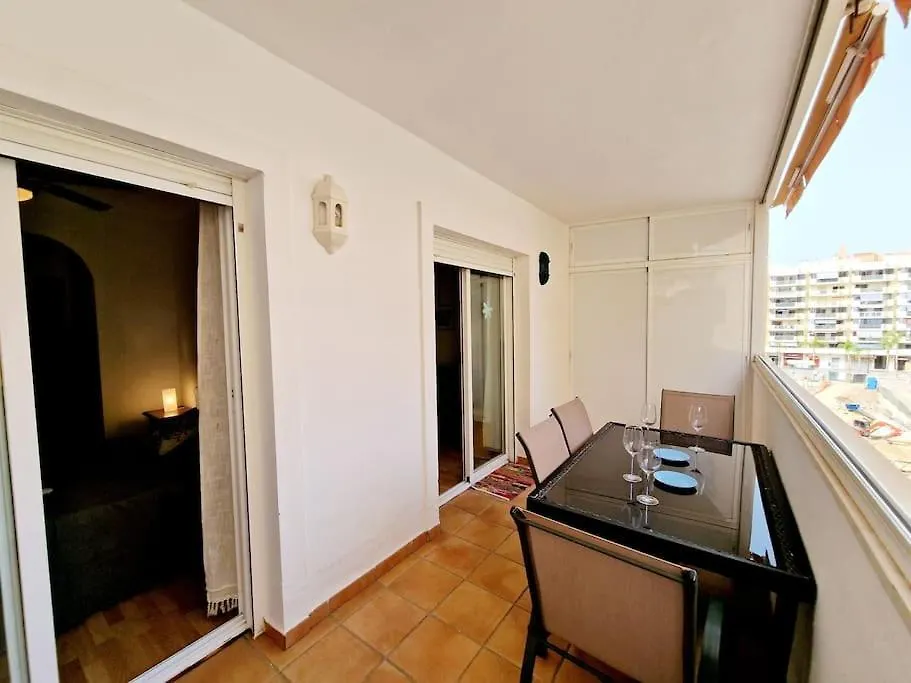 Alcantara Tower 2 Bedrooms Fuengirola 0*,  Spain