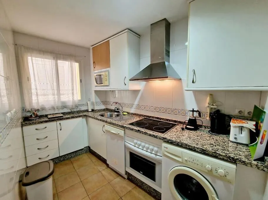 Alcantara Tower 2 Bedrooms Fuengirola 0*,